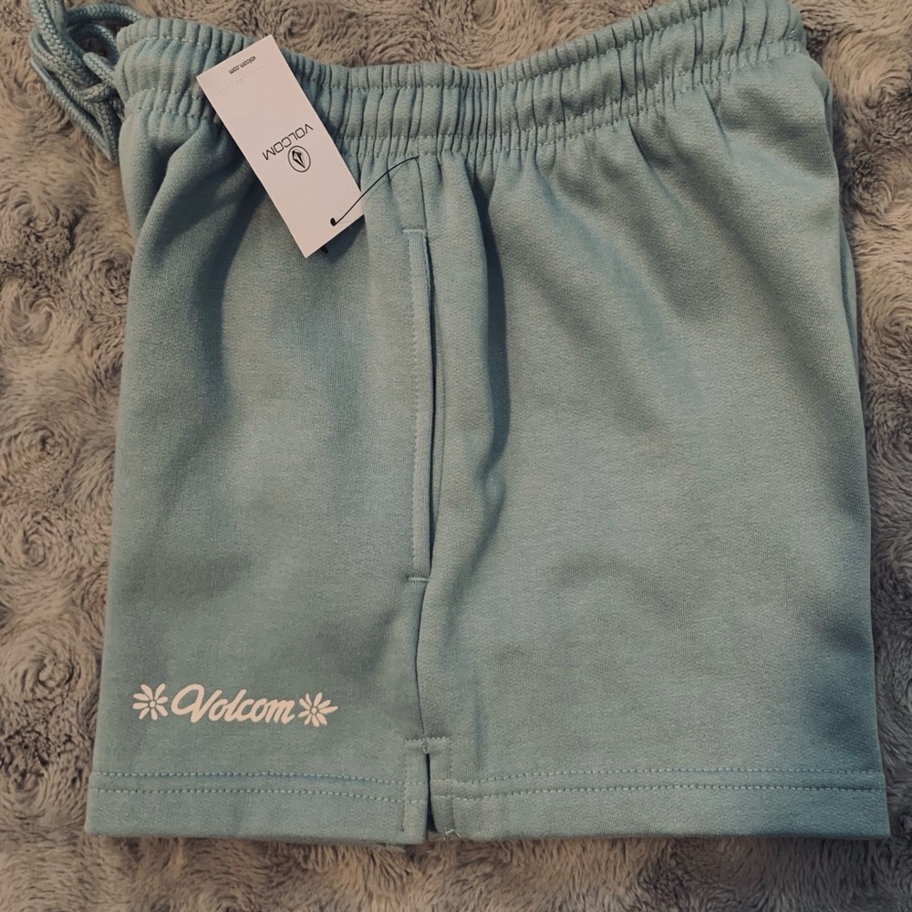 Volcom Just Chill Shorts - Size XS - New With Tags - Picture 9 of 14